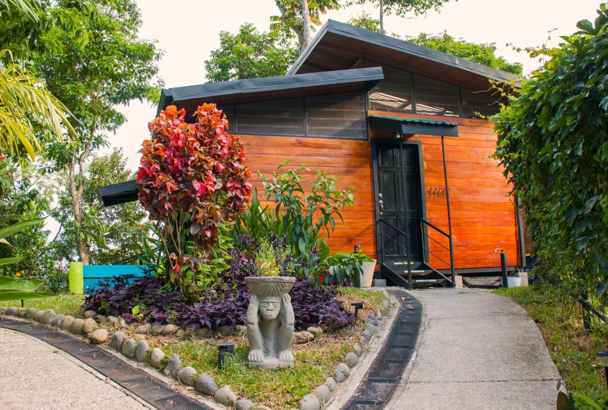Selva Madre Eco-Sanctuary Aparthotel กาอุยตา ภายนอก รูปภาพ